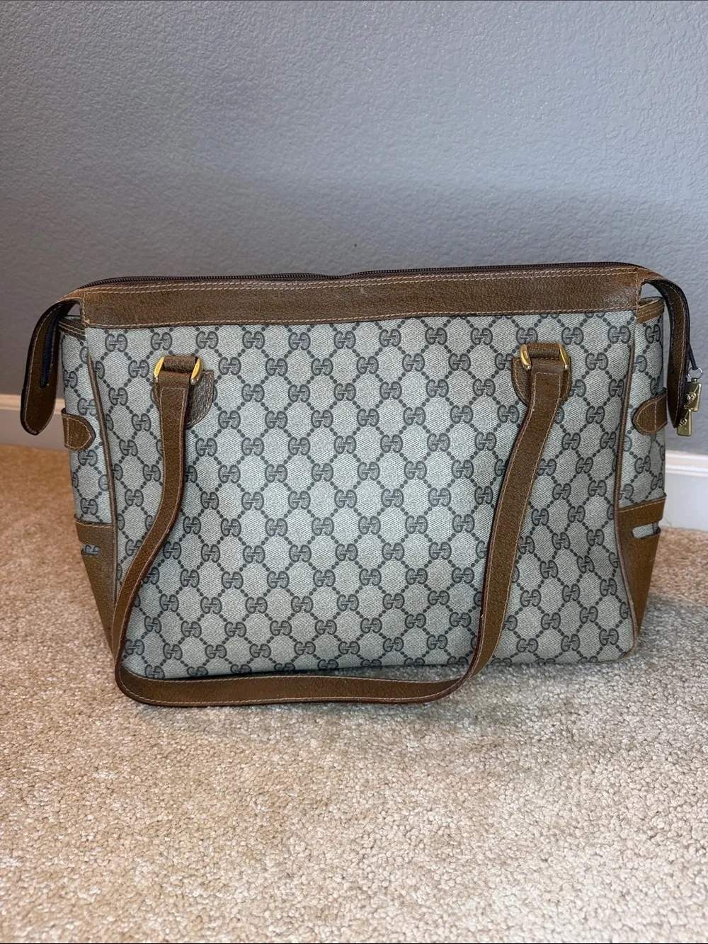 Vintage Gucci Beige Monogram Shoulder Bag with Brown Leather Trim - Picture 8 of 15